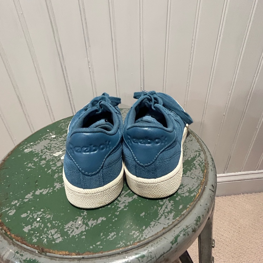 Blue Suede Reebok Classics - Picture 3 of 4